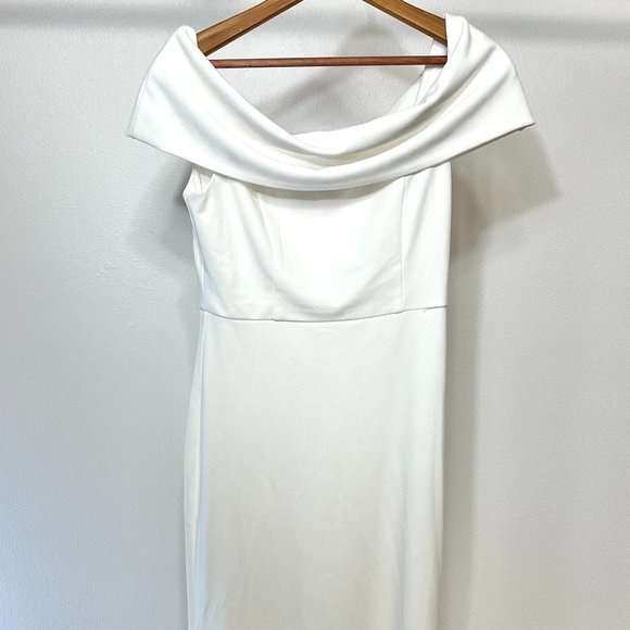 Exceptional Romance White Off-the-Shoulder Mermaid Maxi Dress Medium - Picture 4 of 13